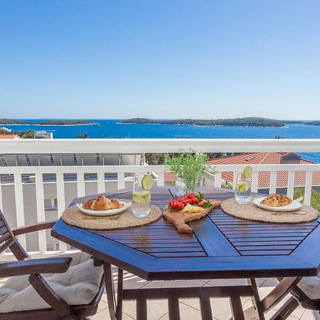 Tia Hvar Top View Apartment Đảo Hvar Ngoại thất bức ảnh