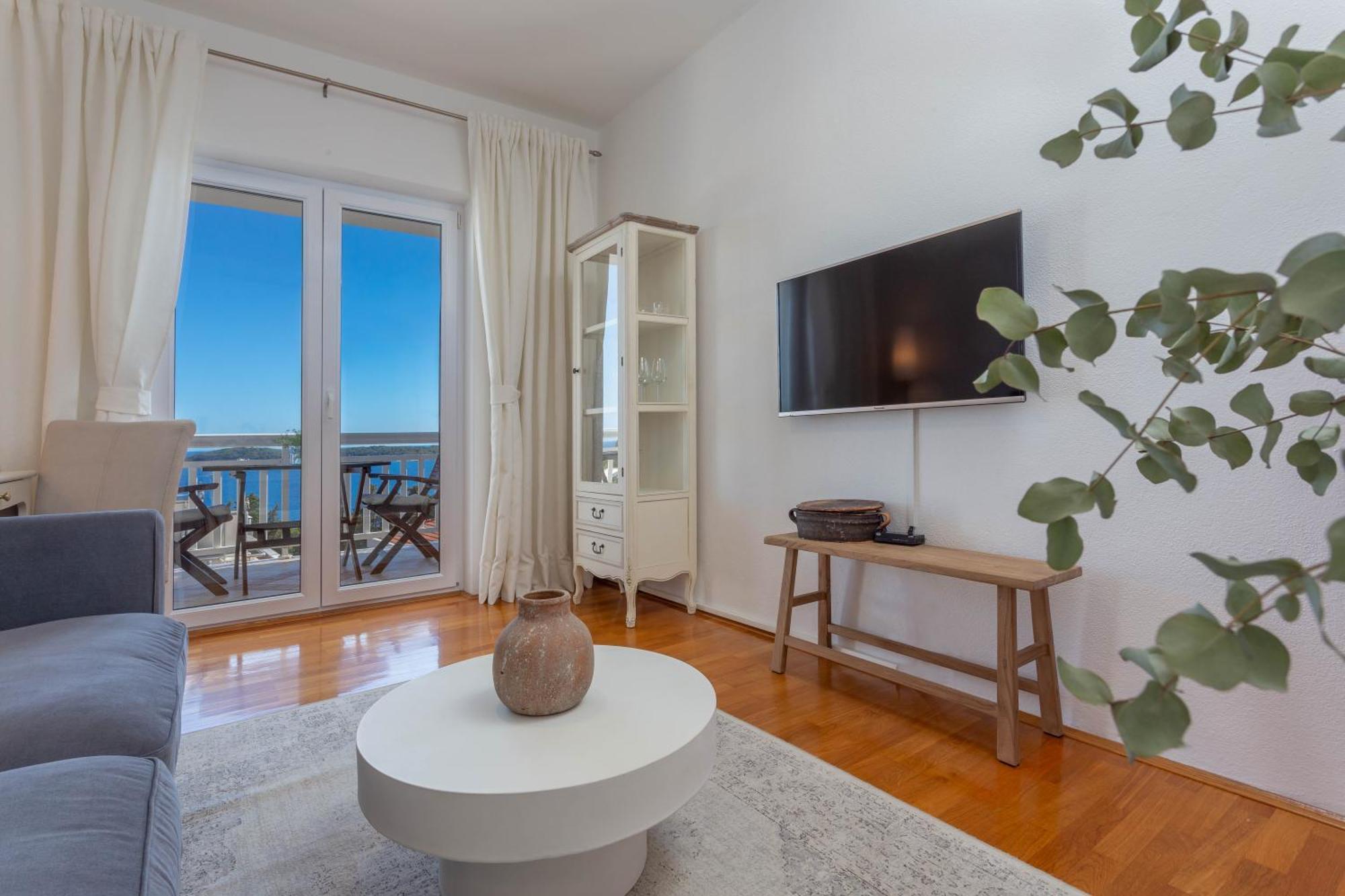 Tia Hvar Top View Apartment Đảo Hvar Ngoại thất bức ảnh
